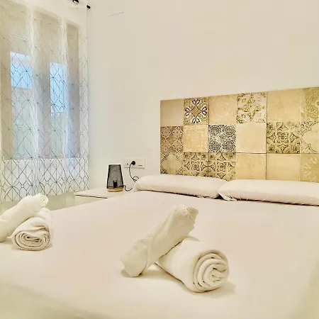 Click Entrecatedrales Apartamento *